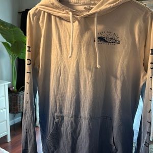 Cream/blue size M men’s long sleeve hooded tee shirt